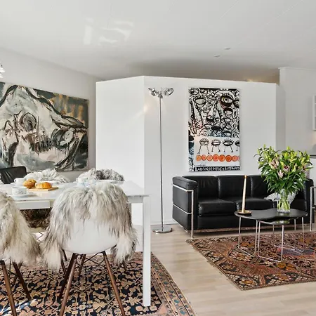 Bad, Lejl 108 Apartament